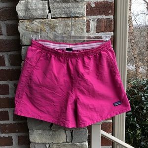 Patagonia baggie shorts women’s